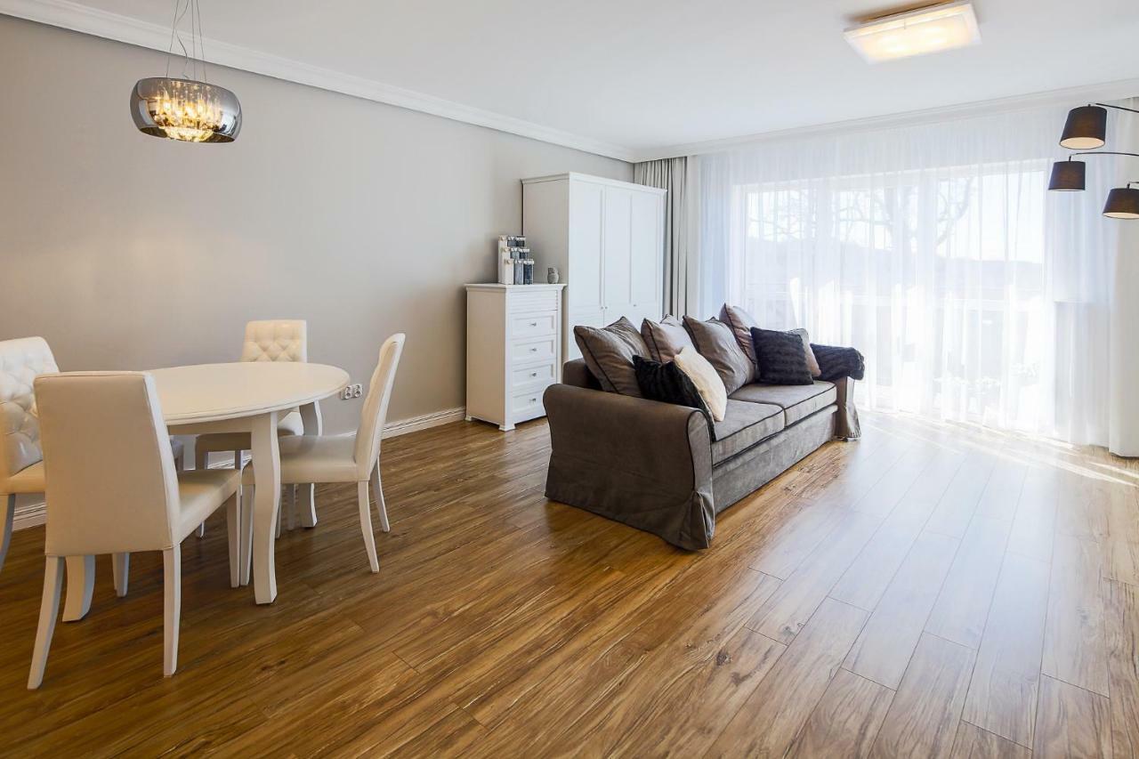 Apartament Paryski Miedzyzdroje Luaran gambar